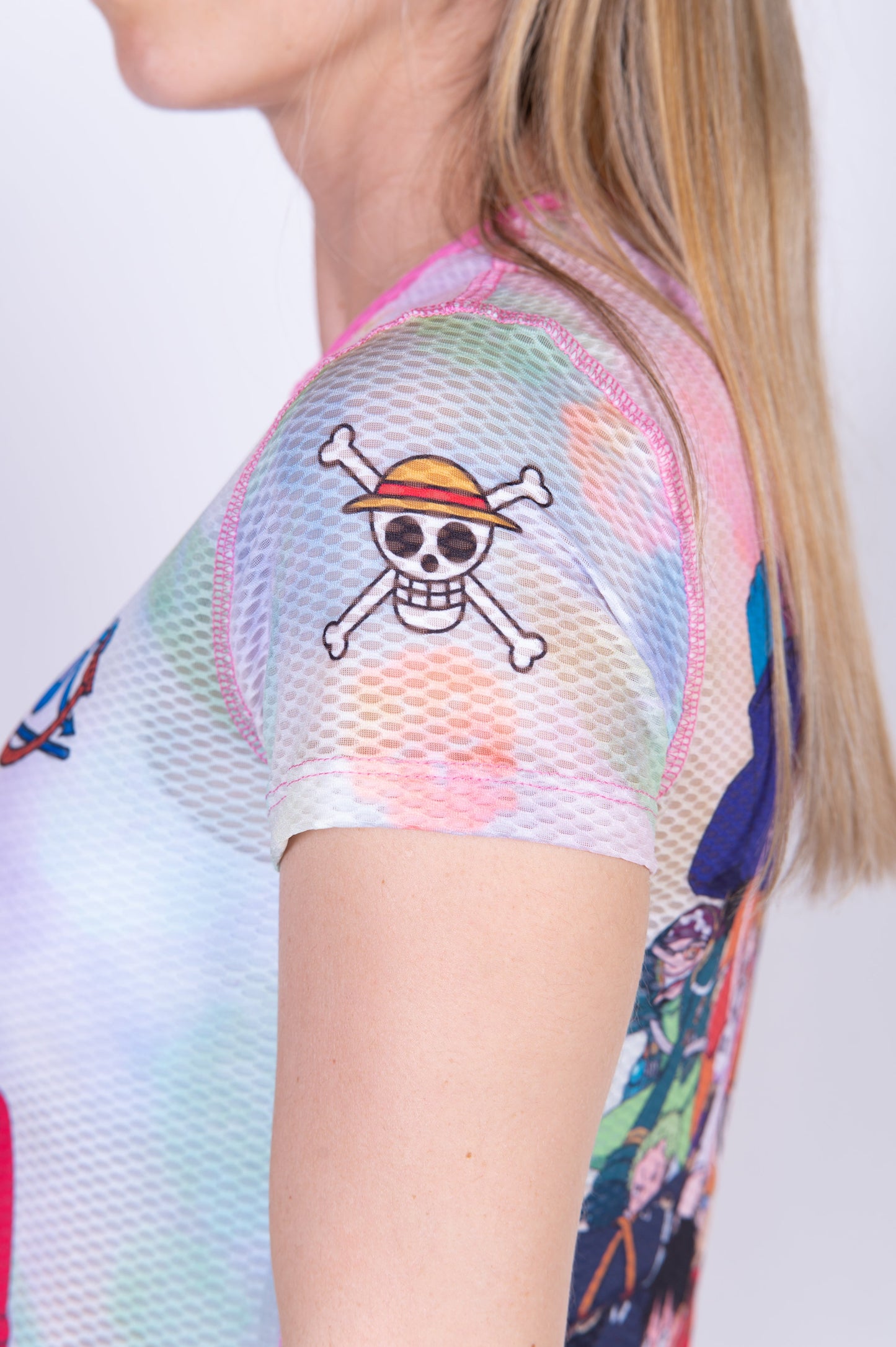 T-Shirt Femme manches courtes - One piece egghead luffy and the crew pink