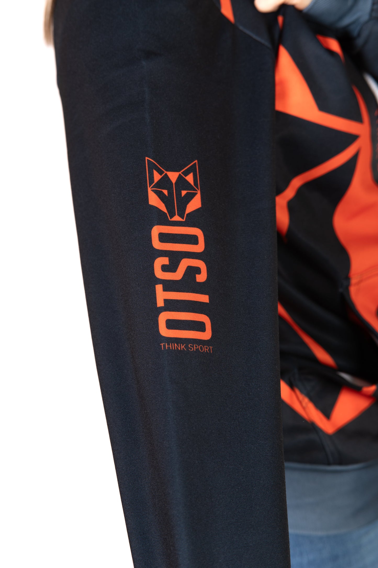 Kapuzensweatshirt - Schwarz & Leuchtendes Orange Otso