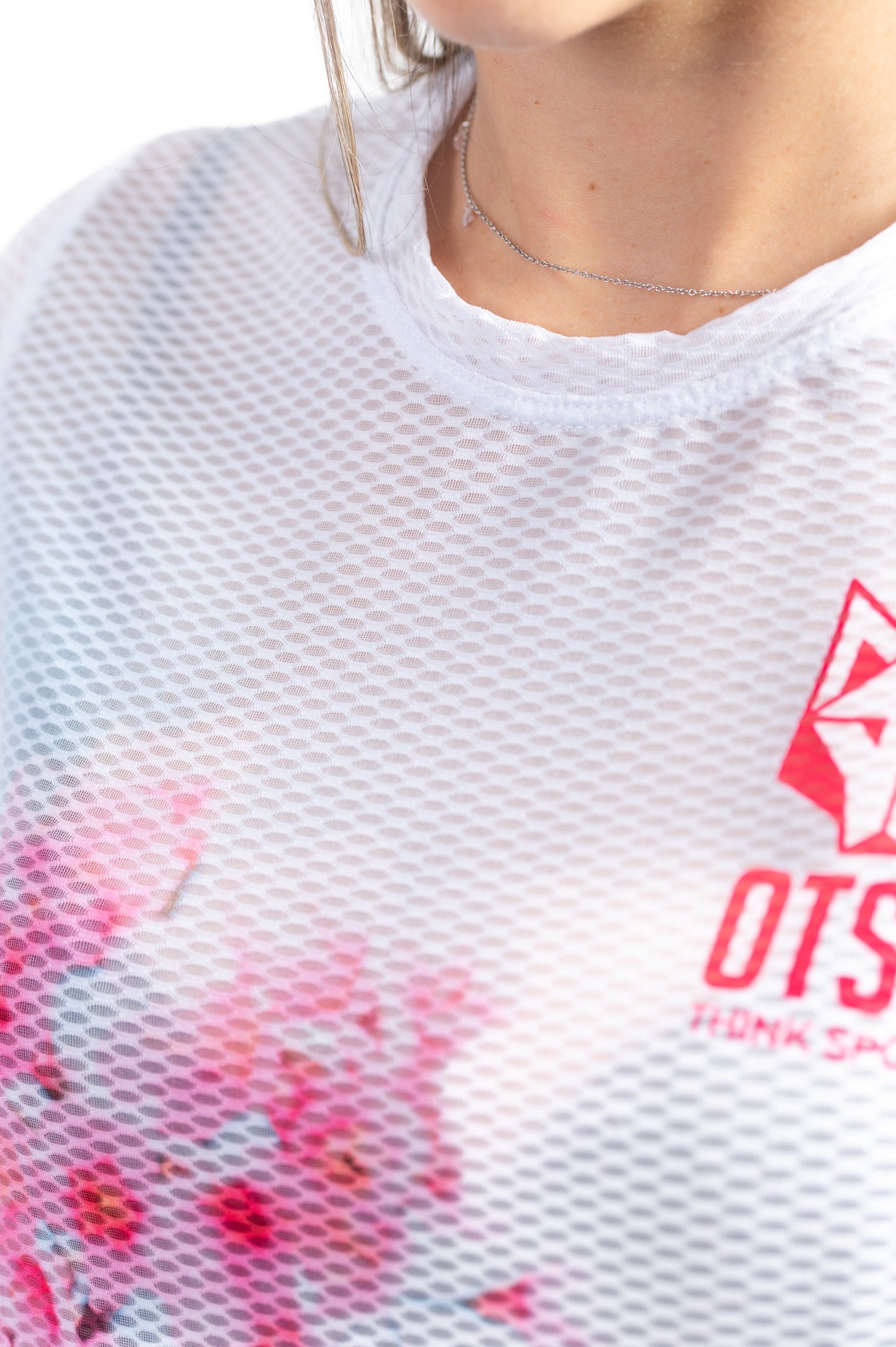 Damen-T-Shirt mit kurzen Ärmeln - Mandelblüte
